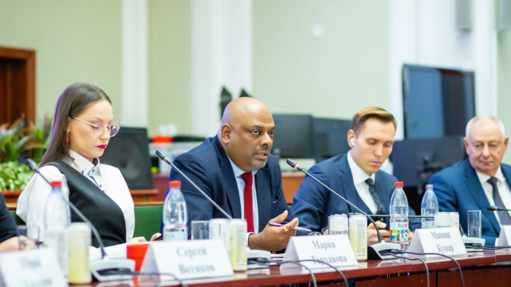 Как объединить «творцов» и «технарей» в поле креативной экономики?